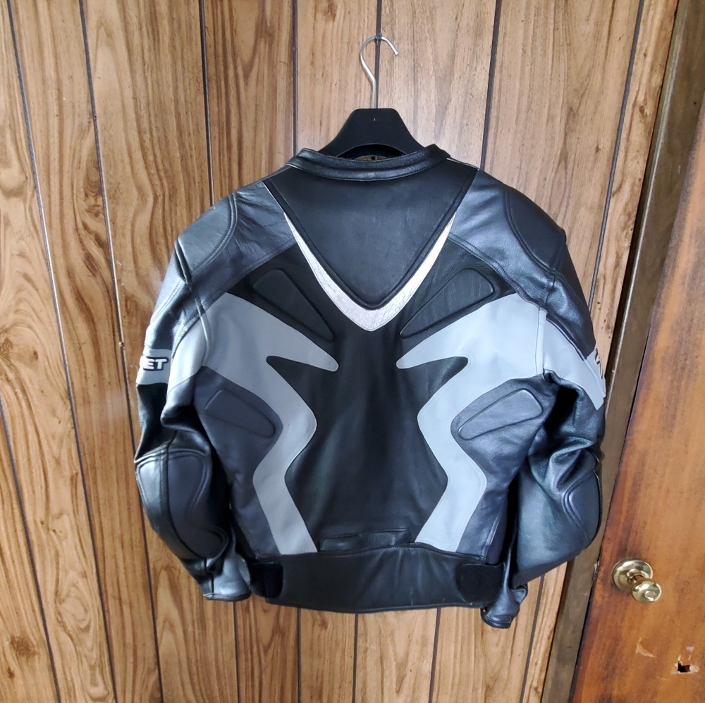 Joe rocket leather motorcycle jacket small